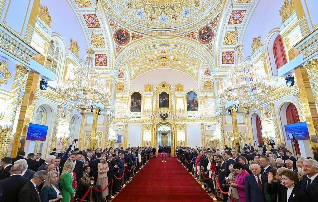 Nội thất bên trong Đại Cung điện Kremlin.