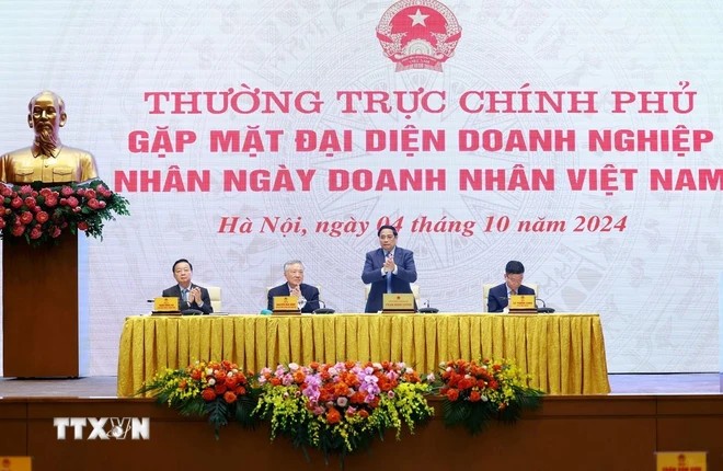 &apos;Doanh nghiệp, doanh nhân thực hiện 5 tiên phong phát triển cùng đất nước&apos;