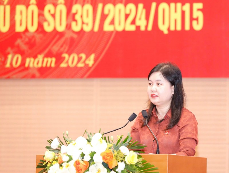 Phó Chủ nhiệm Ủy ban Pháp luật của Quốc hội Nguyễn Phương Thủy phát biểu (Ảnh: T.L). Phó Chủ nhiệm Ủy ban Pháp luật của Quốc hội Nguyễn Phương Thủy phát biểu (Ảnh: T.L).