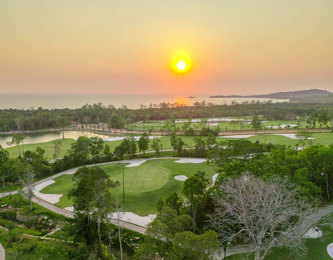 Sân golf Eschuri Vũng Bầu