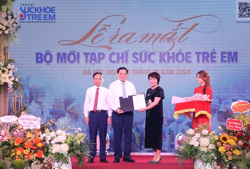 Ra mắt bộ mới Tạp chí Sức khỏe trẻ em: Khẳng định thông điệp “Vì nụ cười trẻ em”