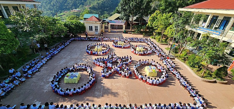 Xây dựng trường học thân thiện, học sinh tích cực ở nơi vùng cao biên giới