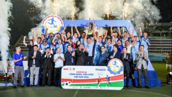 giai bong da cong nhan vien chuc viet nam 2024 doi cong doan quang ninh gianh cup vo dich