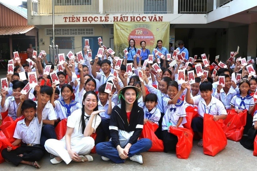 Tiếng Việt - nền tảng gắn kết thế hệ kiều bào trẻ ở Campuchia với cội nguồn