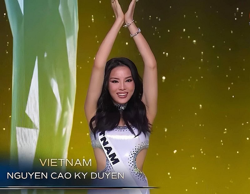 Người đẹp Đan Mạch đoạt vương miện Miss Universe 2024