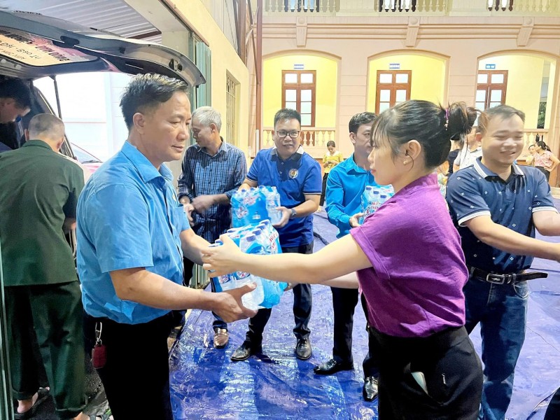 Thái Nguyên: Khẩn trương hỗ trợ đoàn viên, người lao động bị ảnh hưởng từ cơn bão số 3