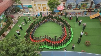 truong mam non hoa ban noi gui gam nhung niem tin