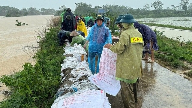 Công bố tình huống khẩn cấp sạt lở các tuyến đê tại huyện Chương Mỹ