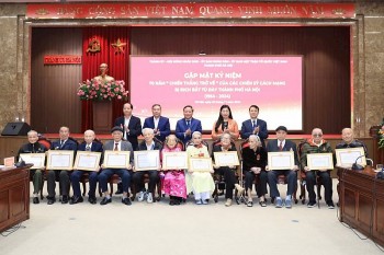 Hà Nội: Vinh danh và tri ân các chiến sĩ cách mạng bị địch bắt tù đày