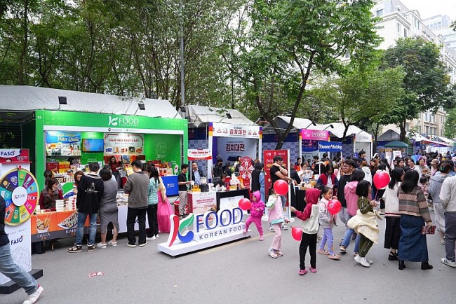 Tưng bừng "Lễ hội Con đường hữu nghị Việt - Hàn 2024"