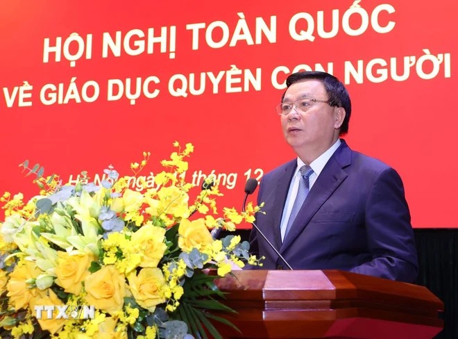 &apos;Bảo vệ quyền con người là làm cho mỗi người dân ngày càng ấm no và hạnh phúc&apos;