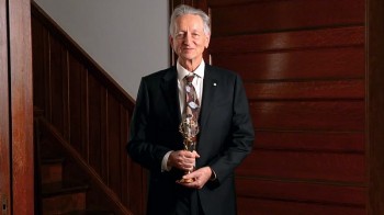 cha de ai geoffrey hinton giai vinfuture linh hoat hon giai nobel
