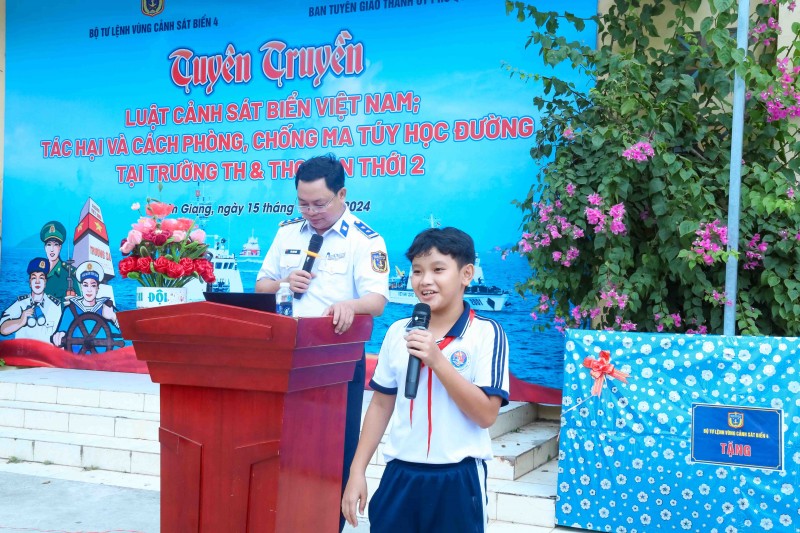 Kiên Giang: Tuyên truyền kiến thức pháp luật cho giáo viên, học sinh tại thành phố Phú Quốc