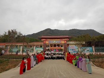 o ngoi truong de nghi tang tuong huan chuong lao dong hang nhi