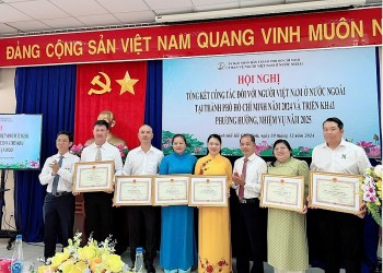 11 nhiệm vụ trọng tâm của Ủy ban về người Việt Nam ở nước ngoài TP.HCM năm 2025