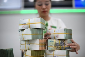 he lo nhieu ngan hang loi nhuan ty do