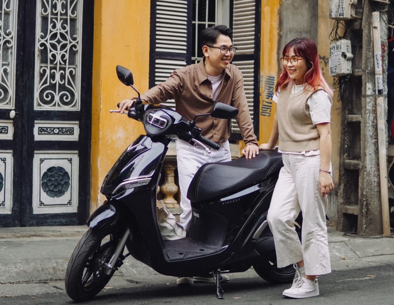 Khách hàng tự tin dùng xe máy điện VinFast với chính sách bảo hành “xịn” nhất thị trường