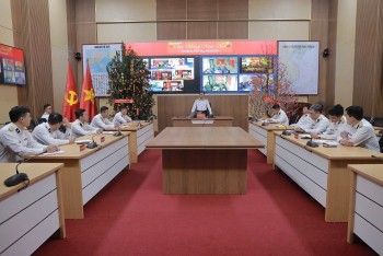 Vùng 3 Hải quân chúc Tết trực tuyến các đơn vị đang thực hiện nhiệm vụ trên biển