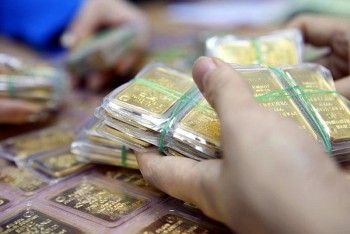 khong ngung tang vang sjc vuot 90 trieu dongluong