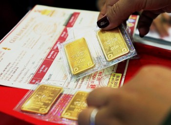 gia vang sjc lao doc gia usd vuot moc 25700 dong