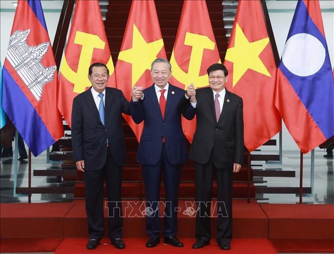 Tăng cường đoàn kết, gia tăng hiệu quả hợp tác, kết nối Việt Nam - Lào - Campuchia Tăng cường đoàn kết, gia tăng hiệu quả hợp tác, kết nối Việt Nam - Lào - Campuchia