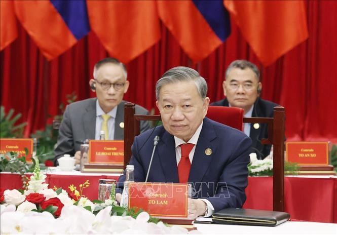 Tăng cường đoàn kết, gia tăng hiệu quả hợp tác, kết nối Việt Nam - Lào - Campuchia Tăng cường đoàn kết, gia tăng hiệu quả hợp tác, kết nối Việt Nam - Lào - Campuchia