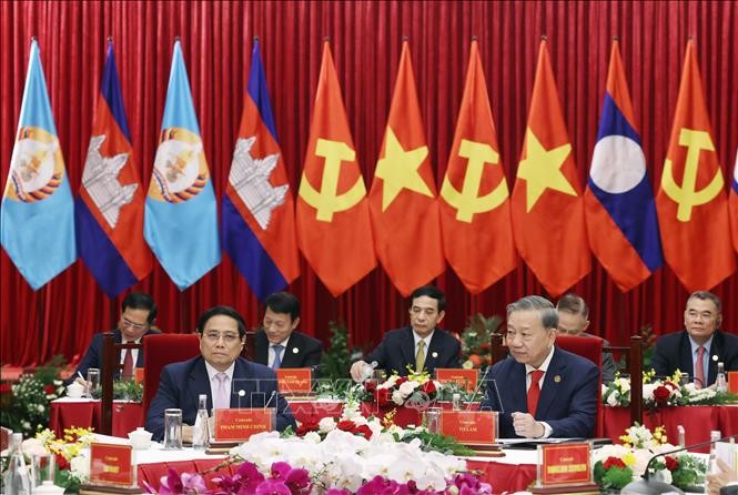Tăng cường đoàn kết, gia tăng hiệu quả hợp tác, kết nối Việt Nam - Lào - Campuchia Tăng cường đoàn kết, gia tăng hiệu quả hợp tác, kết nối Việt Nam - Lào - Campuchia