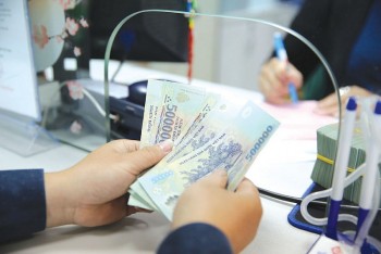 ngan hang dong loat giam lai suat huy dong sau chi dao nong cua thu tuong