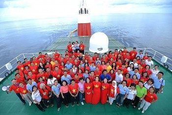 Trường Sa - Điểm hẹn thiêng liêng của người Việt xa xứ