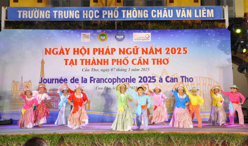 Phát huy vai trò của Cộng đồng Pháp ngữ, thúc đẩy hợp tác, phát triển