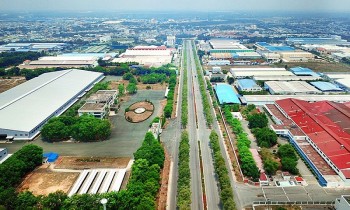 co hoi dau tu vao co phieu phat trien ha tang khu cong nghiep viet nam giai doan 2025 2030
