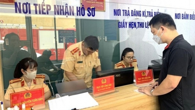Sáp nhập tỉnh thành: Biển số xe có phải đổi hay không?