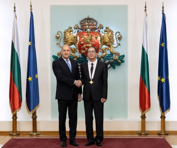 Đại sứ Đỗ Hoàng Long nhận Huân chương Kị sĩ Madara hạng Nhất của Bulgaria