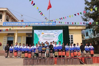 nhieu hoat dong cua childfund viet nam tai cao bang bac kan