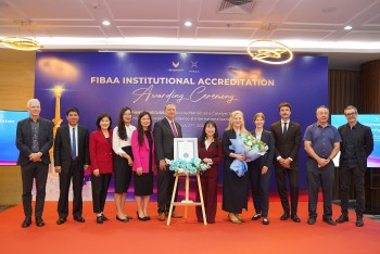 Trường Đại học do tỷ phú Phạm Nhật Vượng sáng lập đạt 100% tiêu chí kiểm định quốc tế FIBAA