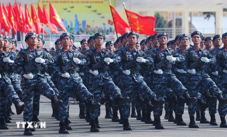 Lực lượng quân đội tham gia hợp luyện diễu binh, diễu hành tại Biên Hòa, Đồng Nai.
