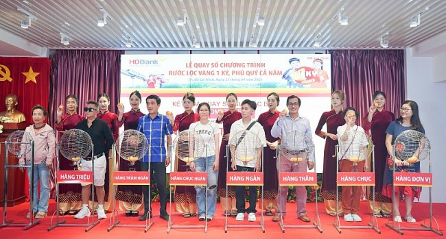 HDBank công bố 16 khách hàng trúng thưởng vàng, 1 ký vàng SJC đã có chủ