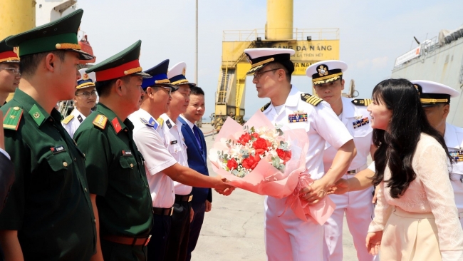 Tàu Hải quân Hàn Quốc thăm hữu nghị thành phố Đà Nẵng