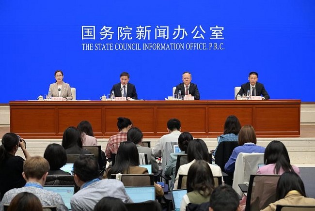 Trung Quốc ban hành gói chính sách tài chính toàn diện củng cố nội lực