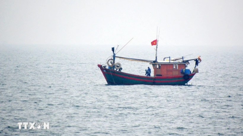 Trung Quốc đơn phương cấm đánh bắt cá trên Biển Đông là không có giá trị