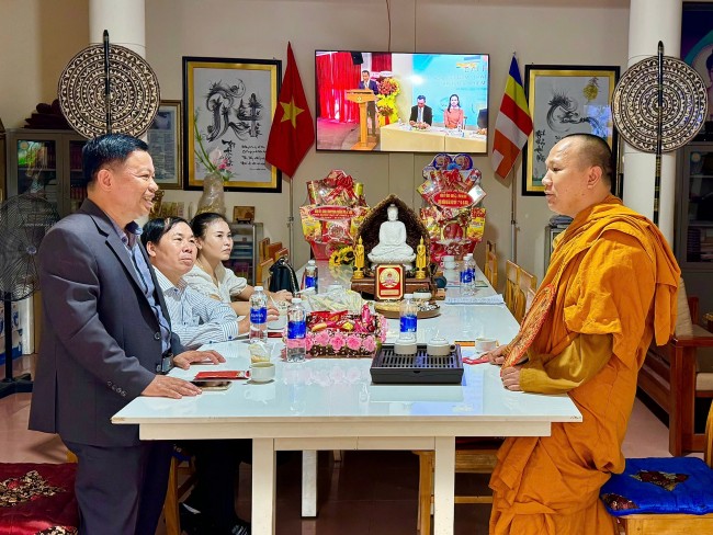Liên hiệp các tổ chức hữu nghị thành phố Đà Nẵng thăm và chúc mừng Đại lễ Phật đản 2569 tại Chùa Tam Bảo