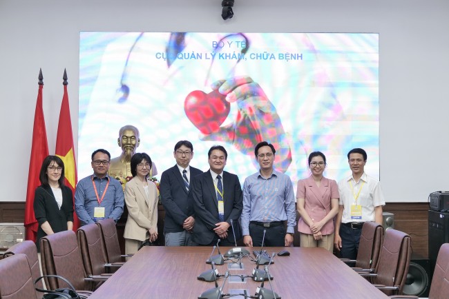 GS.TS.BS Nagakawa Yuichi (Nhật Bản): Muốn giới thiệu đến người dân Việt Nam những phương pháp phẫu thuật tiên tiến