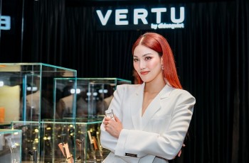 lan khue xuat hien tai vertu viet nam su gap go giua phong cach va dang cap