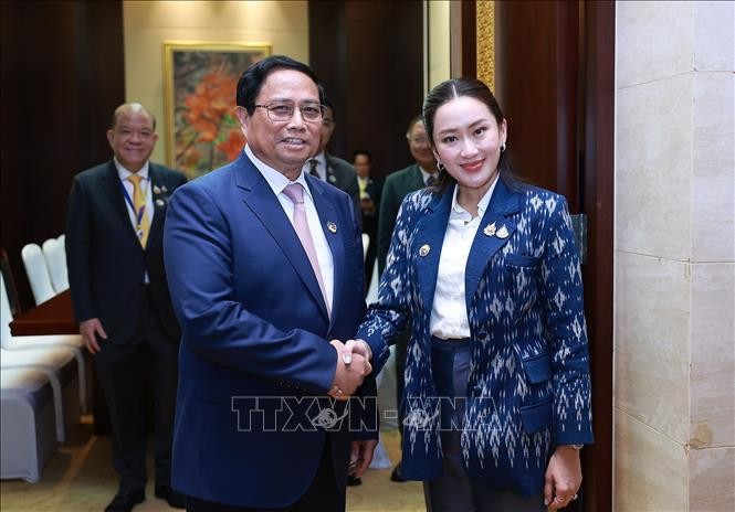 Thủ tướng Phạm Minh Chính gặp Thủ tướng Thái Lan Paetongtarn Shinawatra, ngày 9/10/2024. (Ảnh: TTXVN)