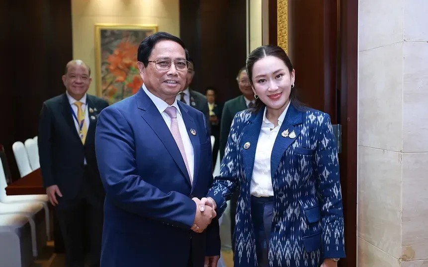 Thủ tướng Phạm Minh Chính gặp Thủ tướng Thái Lan Paetongtarn Shinawatra, ngày 9/10/2024. (Ảnh: TTXVN)