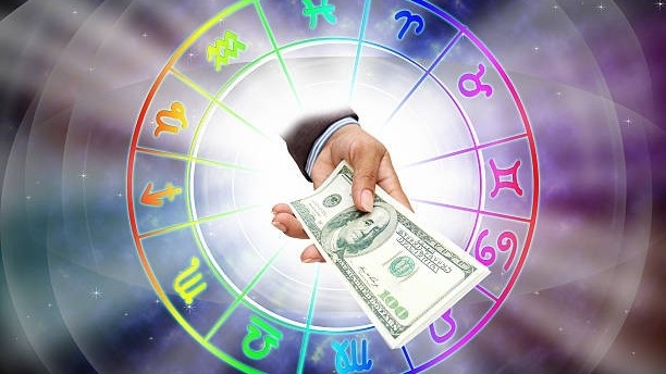 Top 3 cung hoàng đạo công việc may mắn, thuận lợi vào giữa tháng 5/2025
