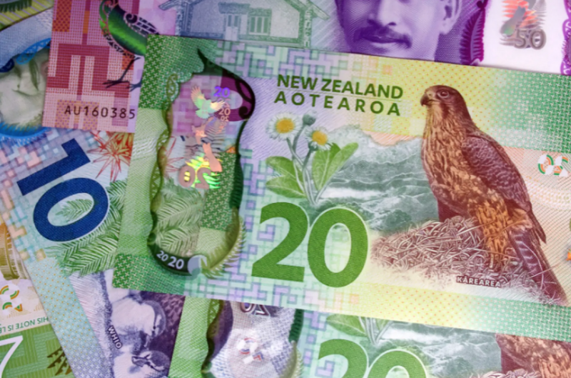 Kinh nghiệm đổi tiền khi đi du lịch New Zealand