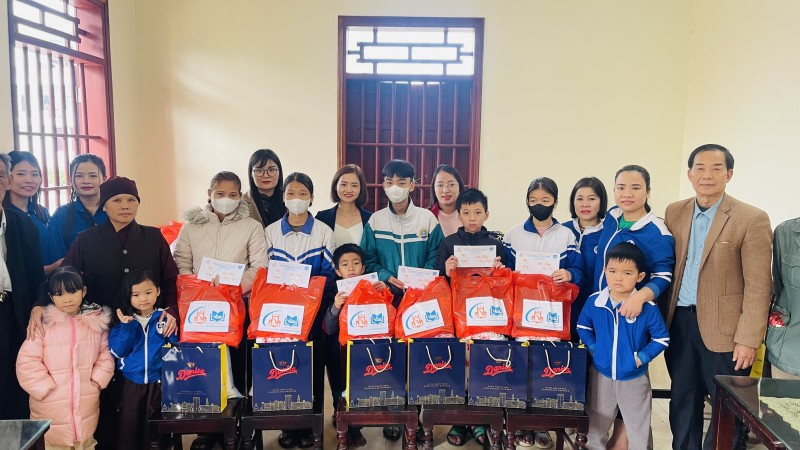 Thanh Hóa: Việt Hưng Group - 16 năm đổi mới sáng tạo