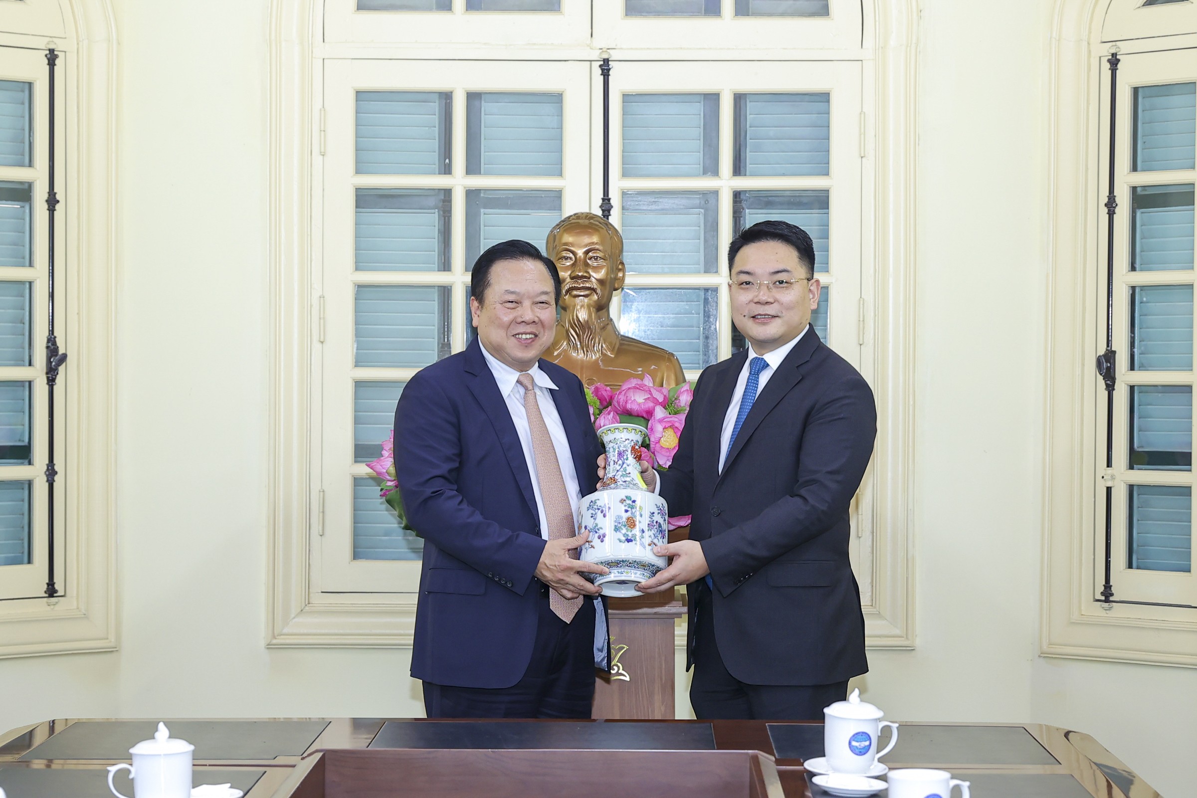 Doanh nghiệp Việt - Trung cần đẩy mạnh hợp tác nghiên cứu, đào tạo nhân lực công nghệ cao