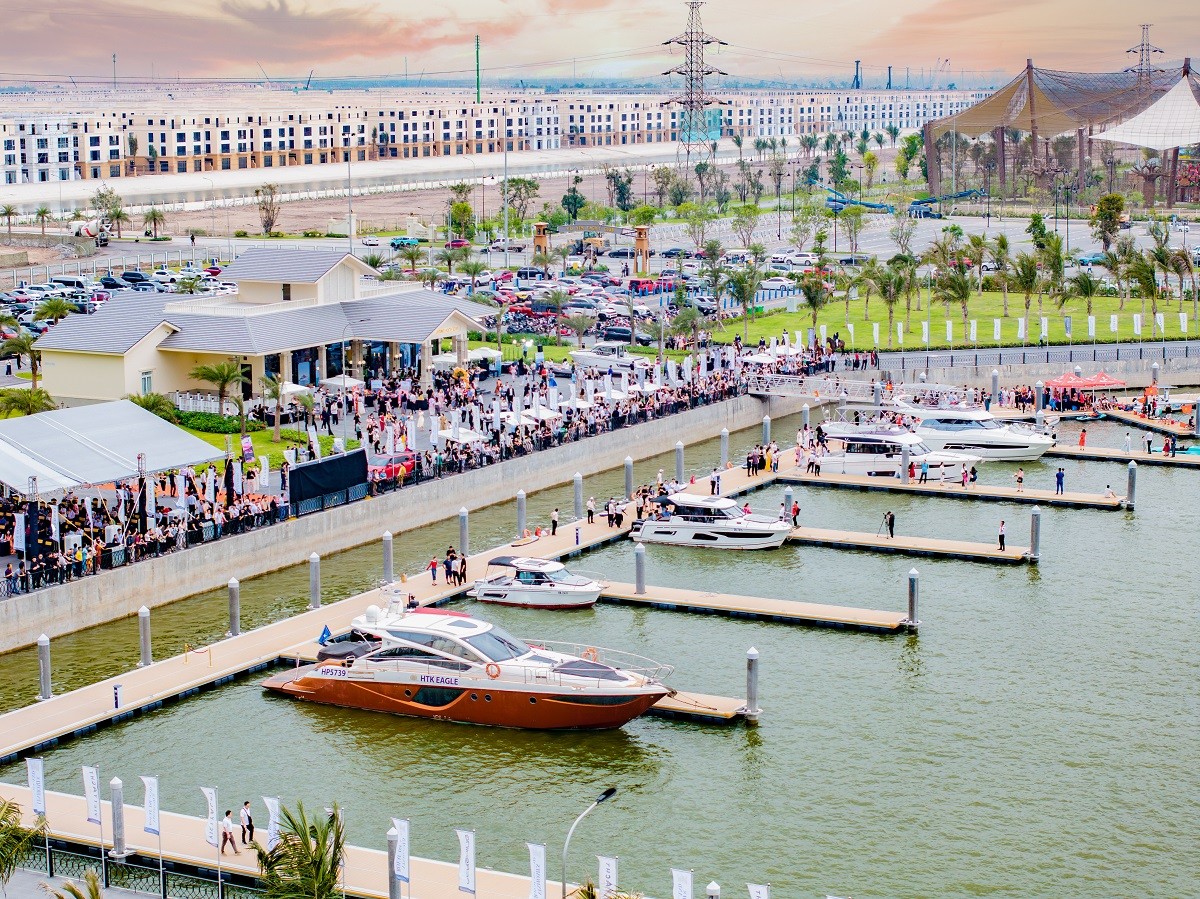 Bến du thuyền là mắt xích quan trọng của hệ sinh thái nghỉ dưỡng tại Vinhomes Royal Island